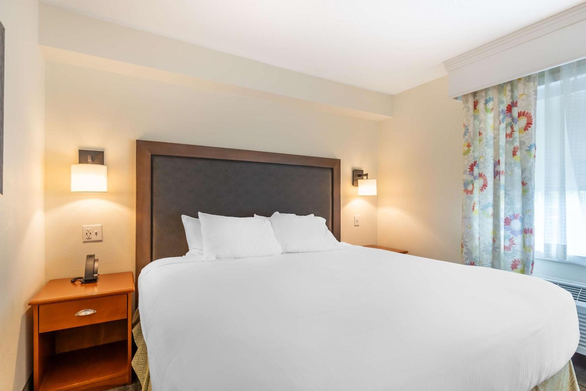 Best Western Plus University Park Inn & Suites Ames Luaran gambar