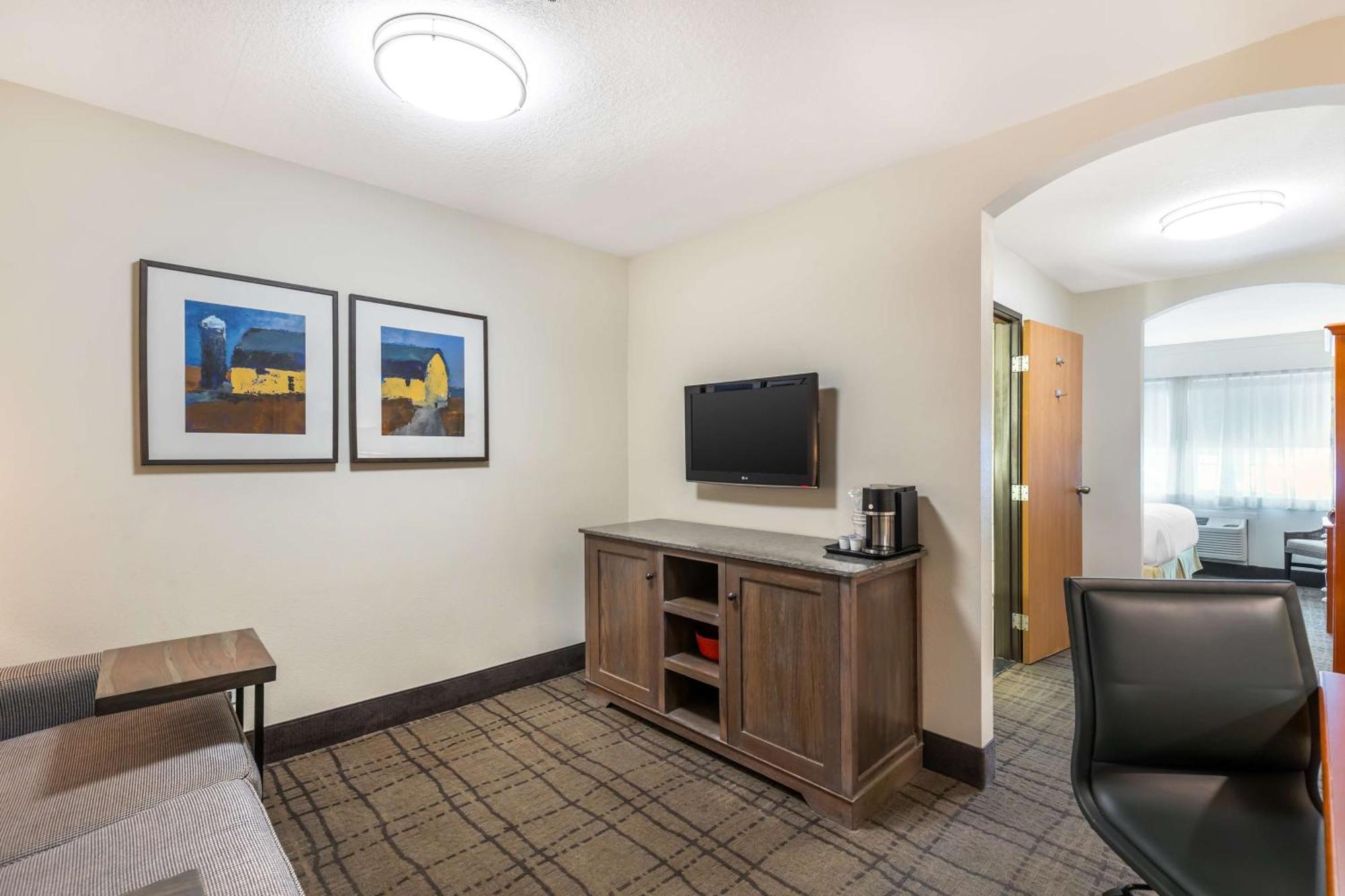 Best Western Plus University Park Inn & Suites Ames Luaran gambar